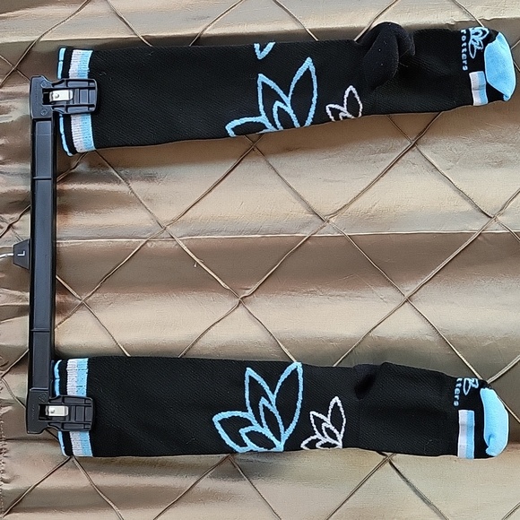 EUC- Lily Trotters S/M Compression Socks - Picture 4 of 4